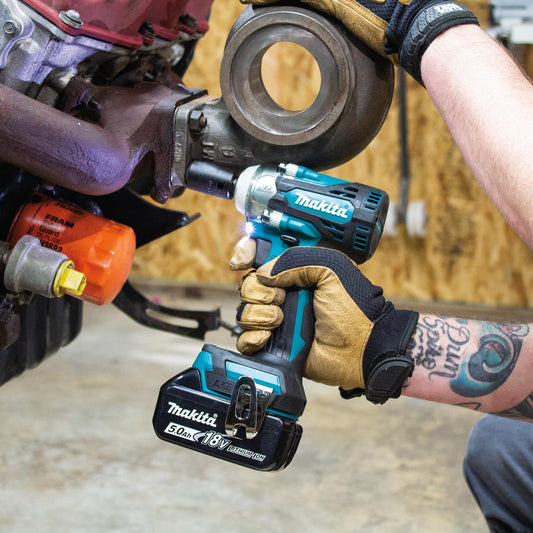 Makita 18V Brushless Impact Wrench DTW300Z – Compact Power, Body Only