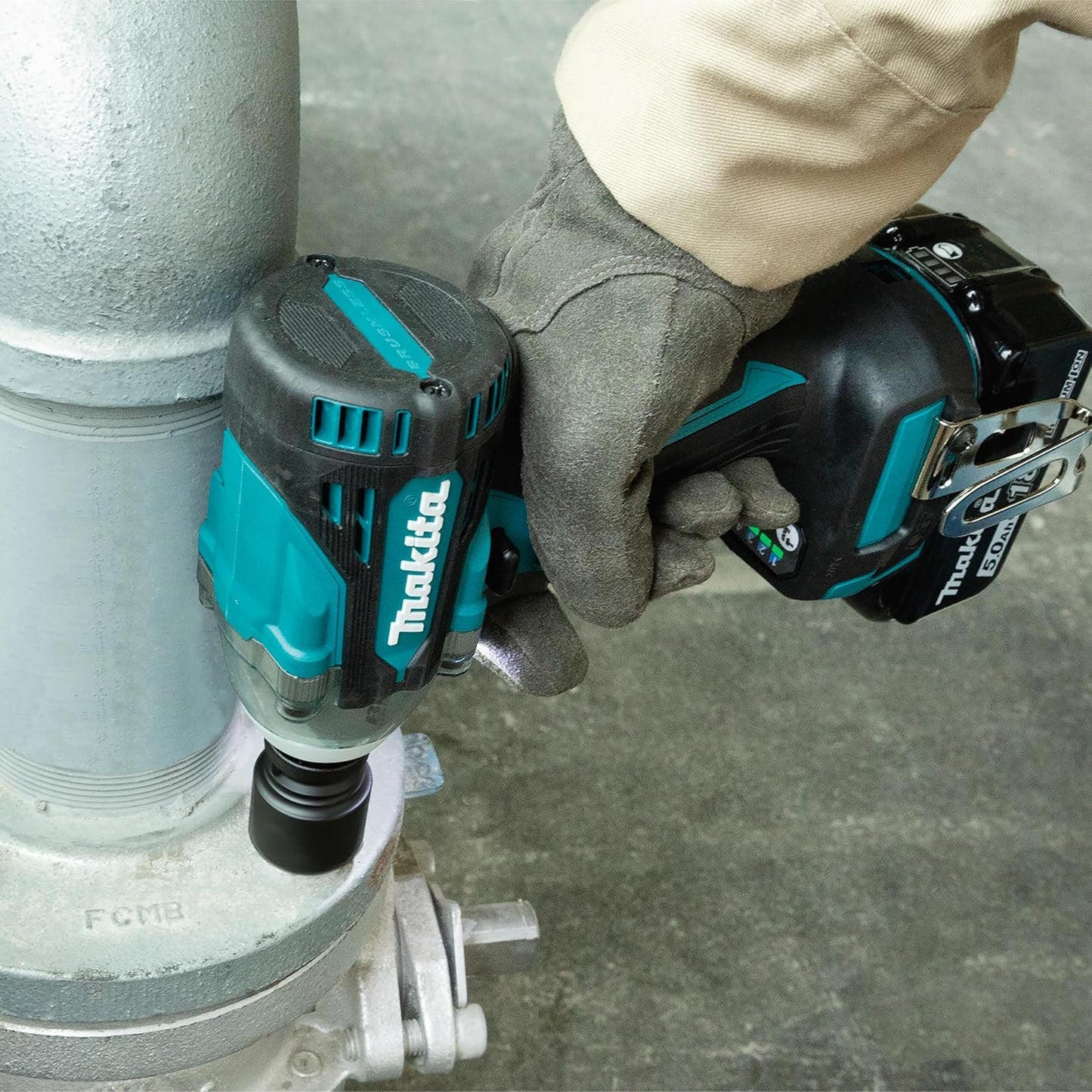 Makita 18V Brushless Impact Wrench DTW300Z – Compact Power, Body Only