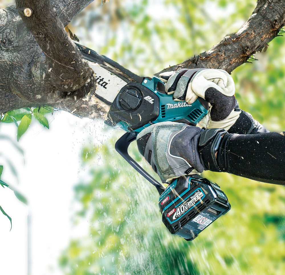 Makita UC029GZ 40V Max XGT Cordless Brushless Chainsaw – 6" Bar (Body Only)